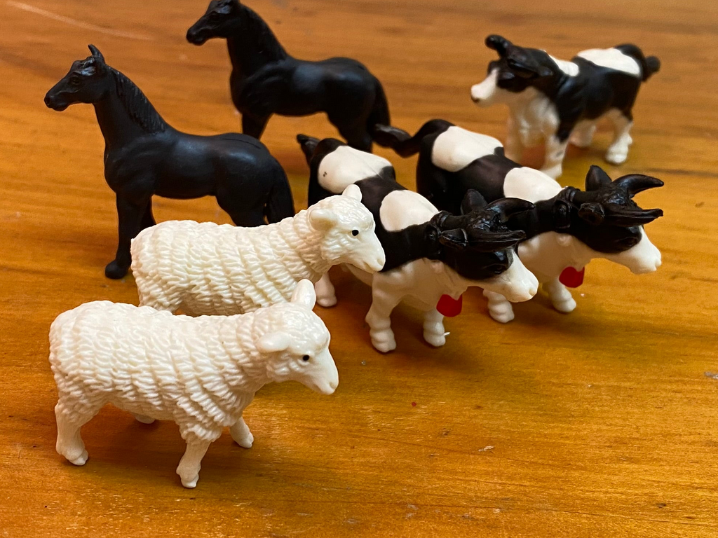 Herd Expansion Pack – Farm Animals for Montessori Farm & Phonics Learning